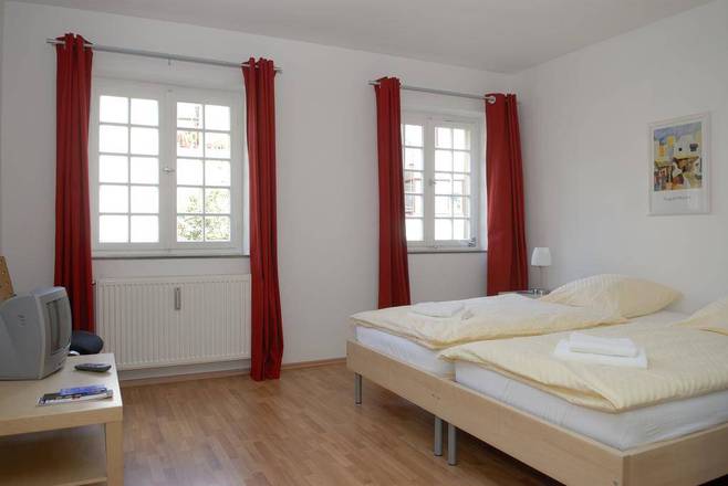 Gir Keller G&auml;stehaus, Cologne