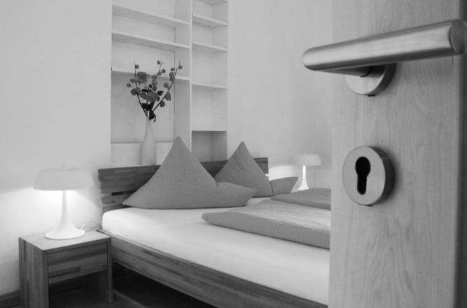 Pension Stoi budget guesthouse, Innsbruck