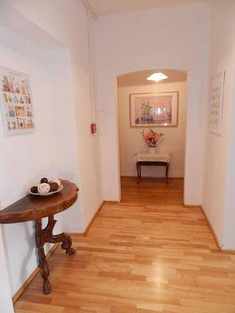 Pension Stoi budget guesthouse, Innsbruck