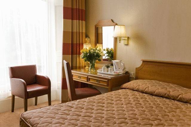 Ailsa Craig Hotel, Edinburgh