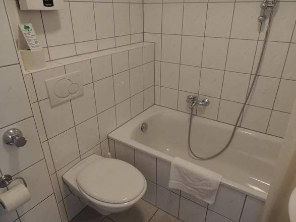 Gir Keller G&auml;stehaus, Cologne