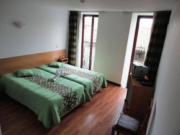 Residencial Triunfo, Porto