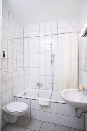 Gir Keller G&auml;stehaus, Cologne