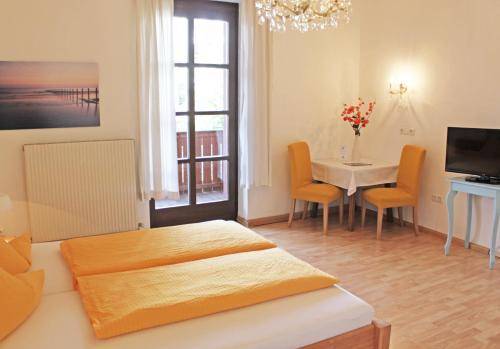 Pension Stoi budget guesthouse, Innsbruck
