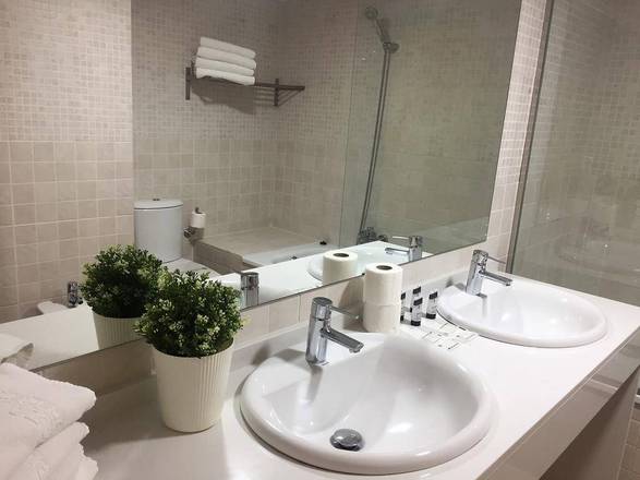 Apartamentos Plaza Picasso, Valencia