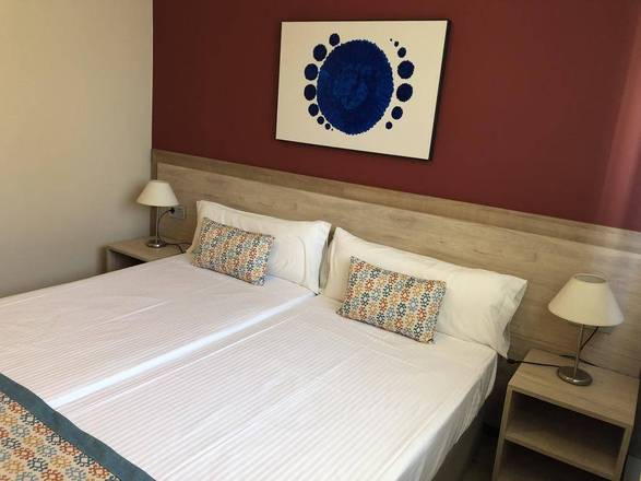 Apartamentos Plaza Picasso, Valencia