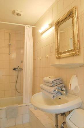 Hotel im Kupferkessel, Cologne